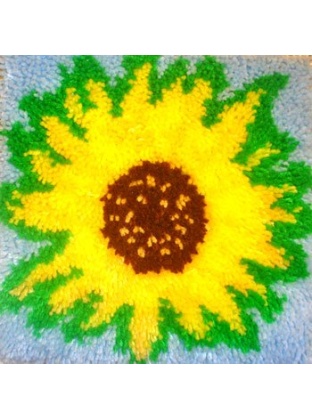 Sunflower latch hook kit 12 x 12