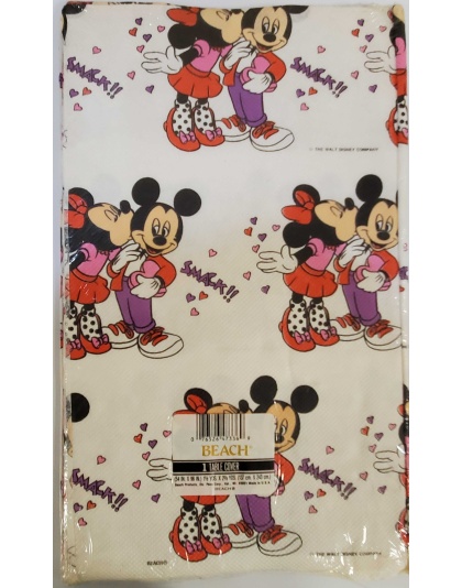 Beach Mickey and Minnie Mouse Valentine's Tablecover